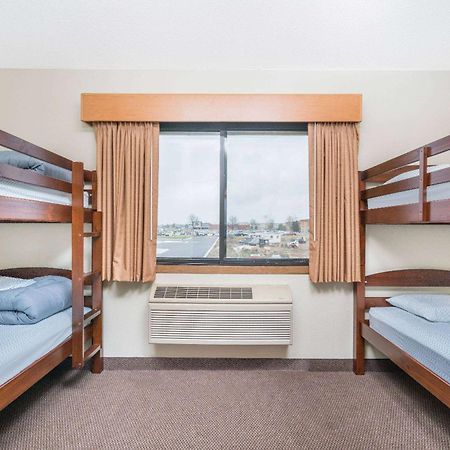 Days Inn & Suites By Wyndham Baxter Brainerd Area Ngoại thất bức ảnh